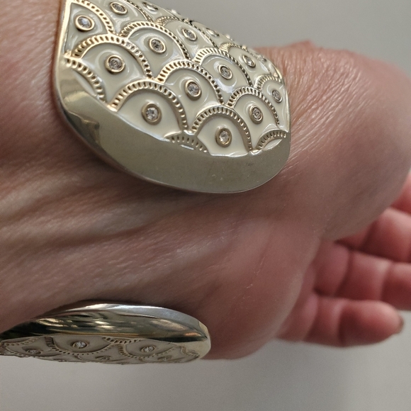 Collectibles by Adrienne Ivory Enamel Cuff Watch - Picture 6 of 6